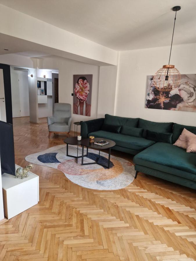 Comfy Center Apartment Szkopje Kültér fotó